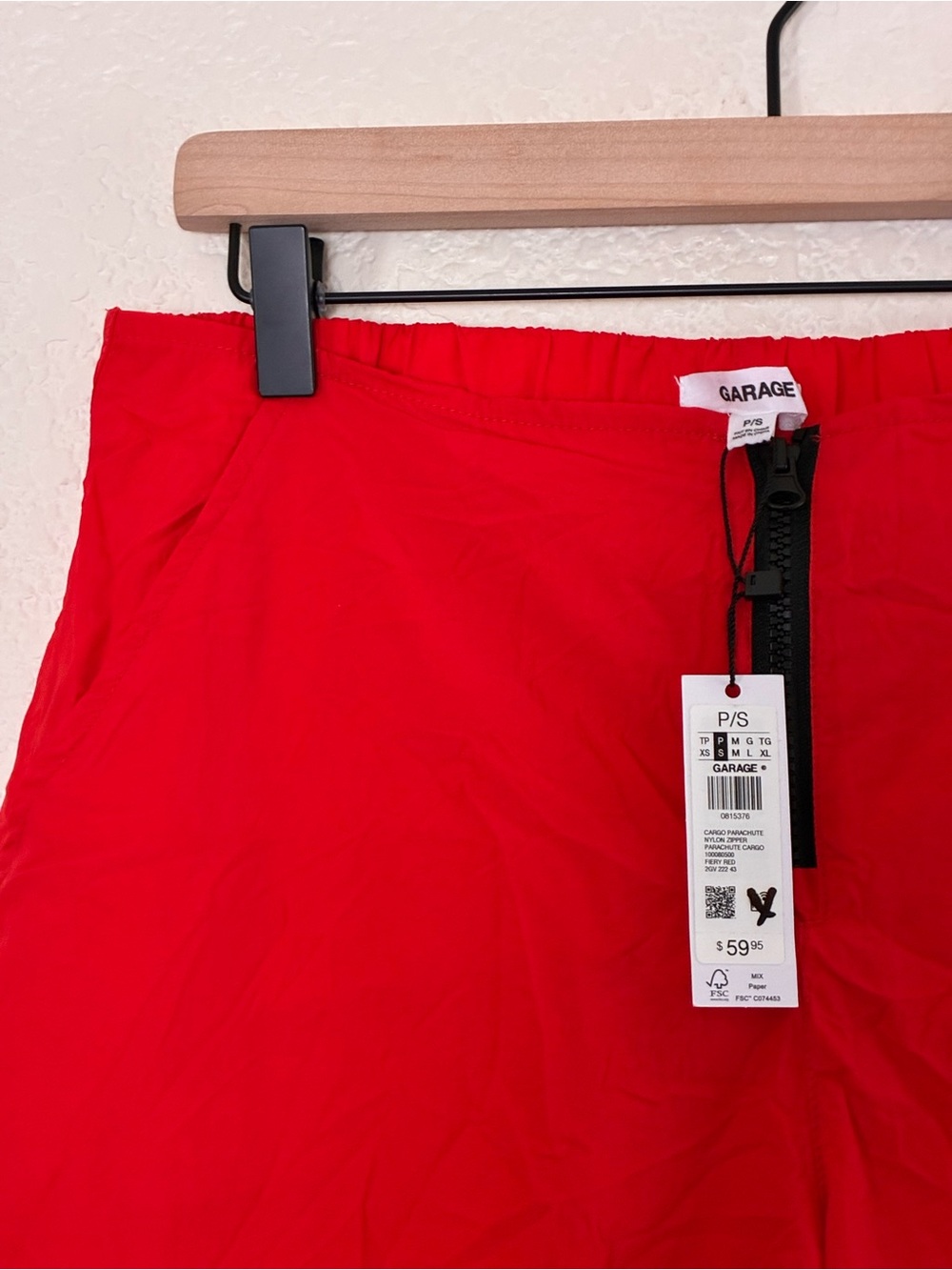 Garage | NWT red high waist nylon cargo pants size small - Picture 5 of 13